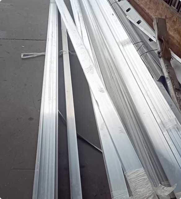 Fênix Resíduos Metálicos - Perfil de Alumínio